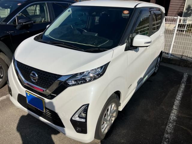 NISSAN DAYZ 4WD 2022