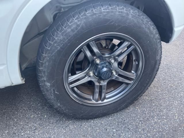 SUZUKI JIMNY 4WD 2012