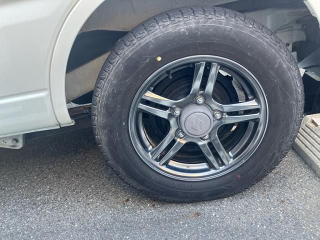 SUZUKI JIMNY 4WD 2012