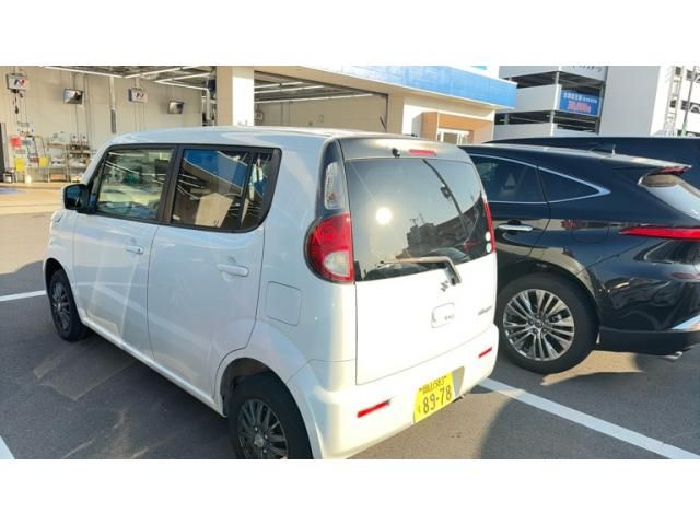 SUZUKI MR WAGON 2011