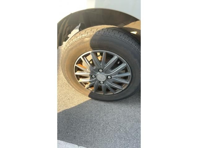 SUZUKI MR WAGON 2011