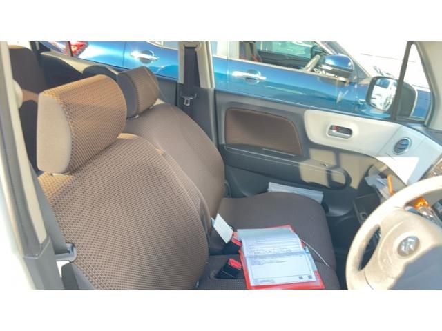 SUZUKI MR WAGON 2011