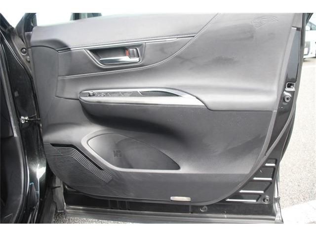 TOYOTA HARRIER HYBRID 2020