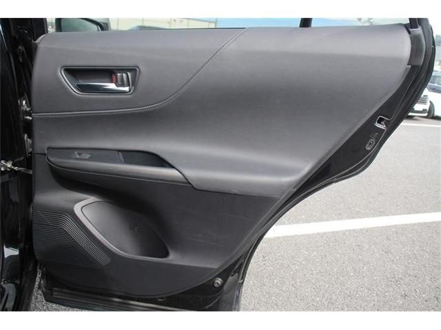 TOYOTA HARRIER HYBRID 2020