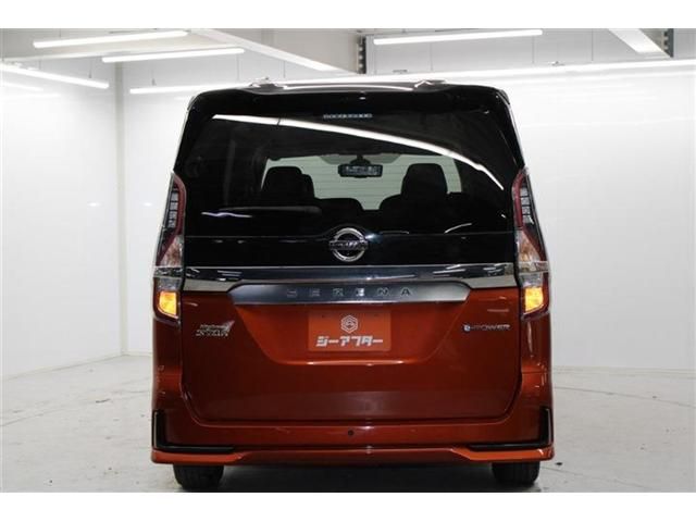 NISSAN SERENA  WG 2022