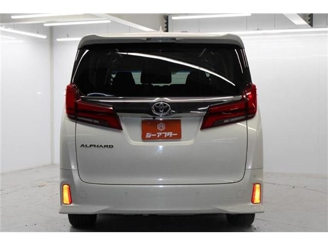 TOYOTA ALPHARD 2018