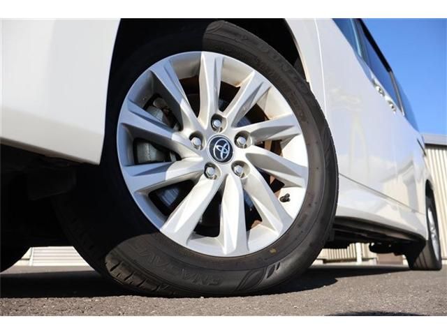 TOYOTA NOAH HYBRID 4WD 2023