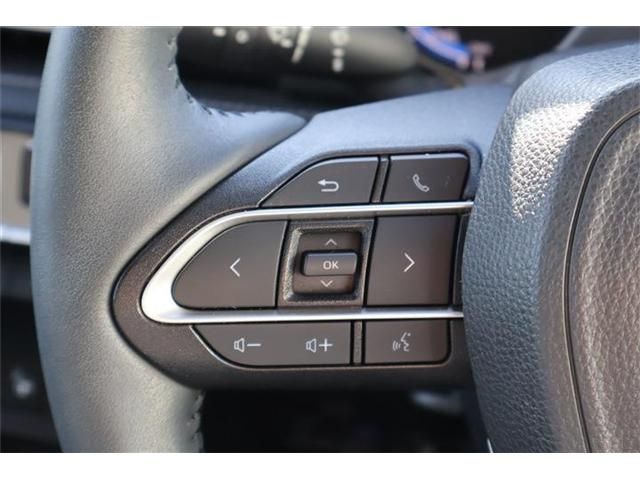 TOYOTA NOAH HYBRID 4WD 2023