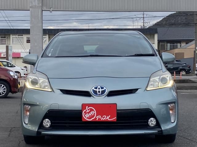 TOYOTA PRIUS 2015