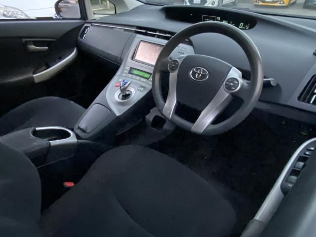 TOYOTA PRIUS 2015