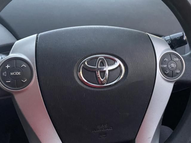 TOYOTA PRIUS 2015