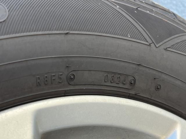 TOYOTA VANGUARD 2WD 2012