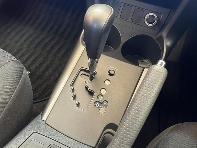 TOYOTA VANGUARD 2WD 2012