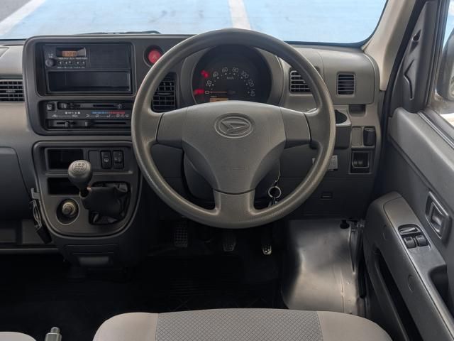 DAIHATSU HIJET CARGO 2012