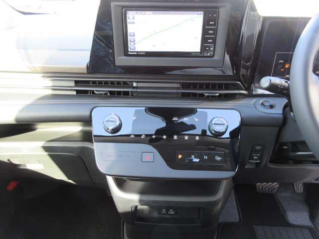 NISSAN SERENA  WG 4WD 2025