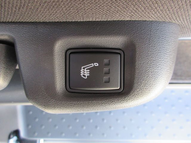 NISSAN SERENA  WG 4WD 2025