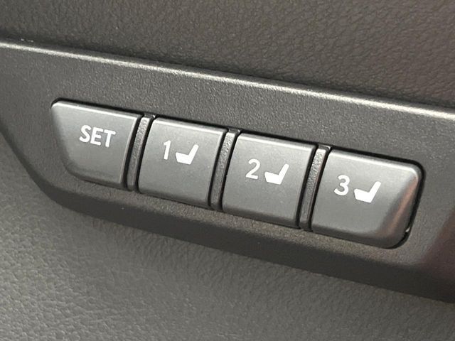 TOYOTA LEXUS NX300 2020