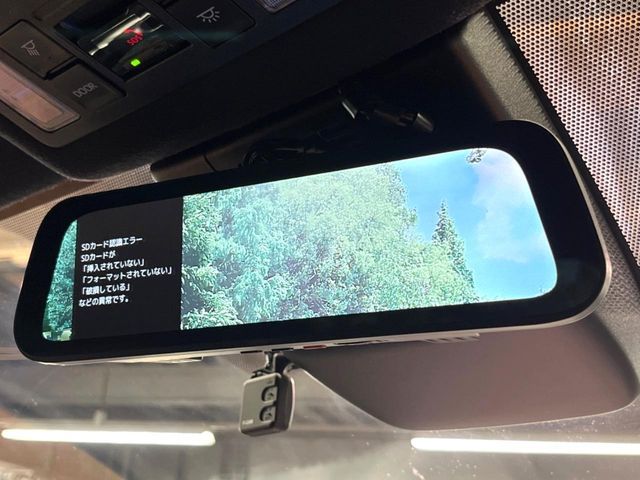 TOYOTA VOXY HYBRID 2023