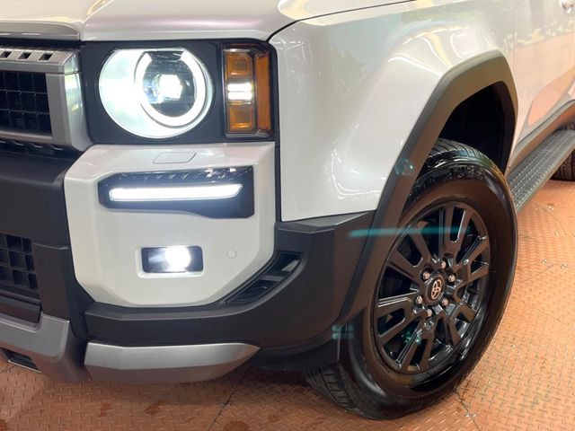 TOYOTA LANDCRUISER 250 2024