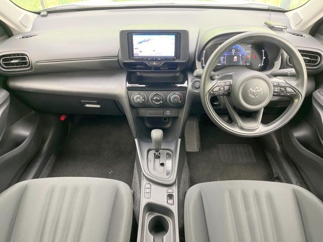 TOYOTA YARIS CROSS 2025