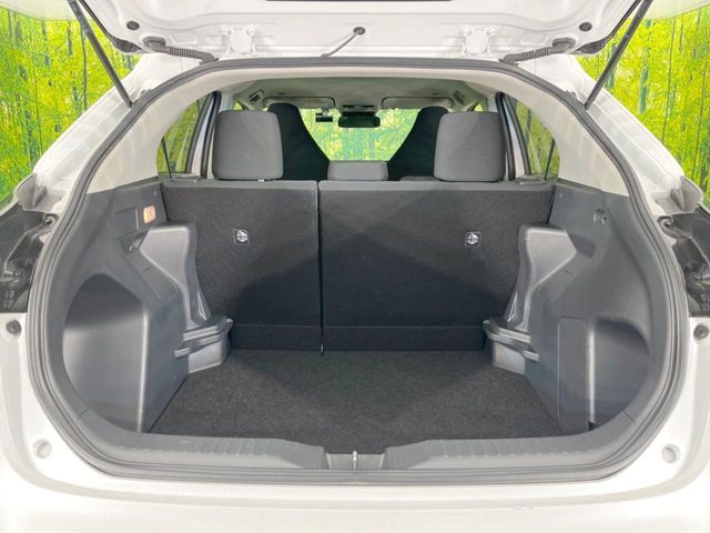 TOYOTA YARIS CROSS 2025