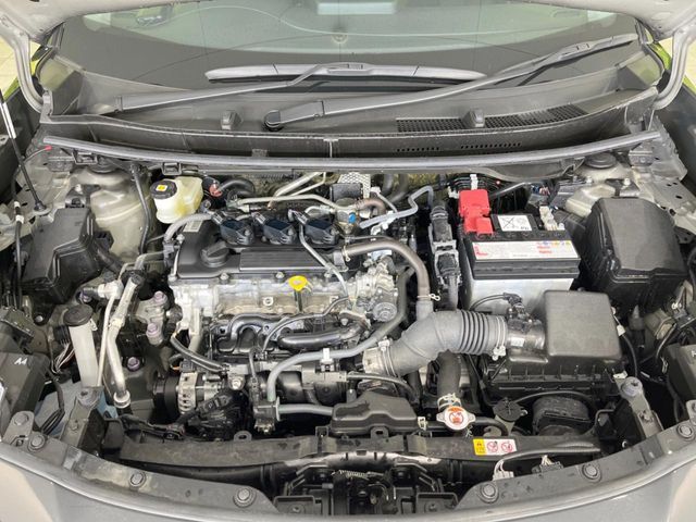 TOYOTA YARIS CROSS 2025