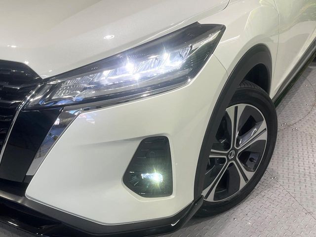 NISSAN KICKS 2020
