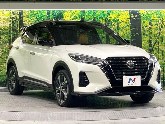 NISSAN KICKS 2020