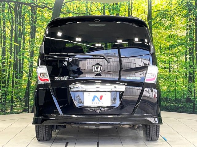 HONDA FREED Spike HYBRID 2013