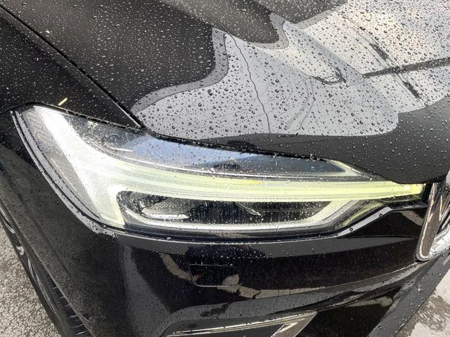 VOLVO VOLVO XC60 2020