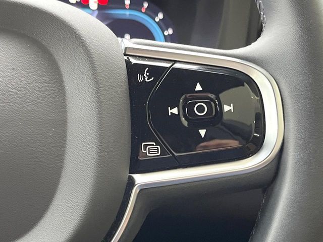 VOLVO VOLVO XC60 2023