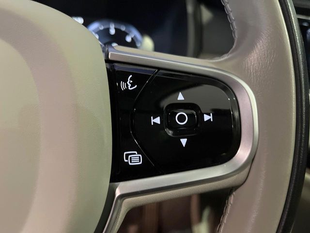 VOLVO VOLVO V90 CROSS COUNTRY 2019