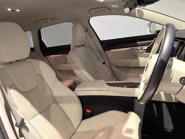 VOLVO VOLVO V90 CROSS COUNTRY 2019