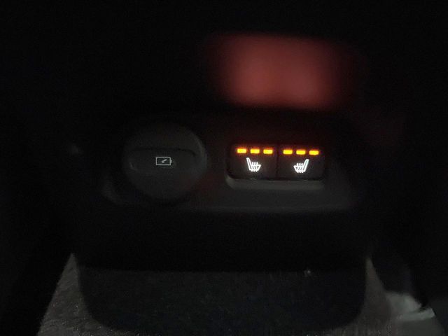 VOLVO VOLVO XC40 2022