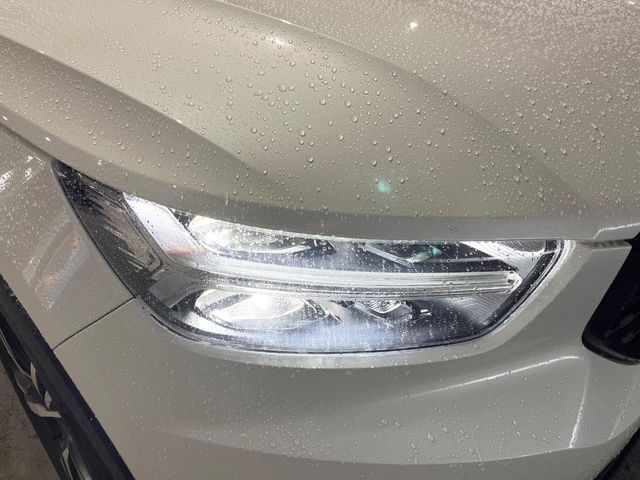 VOLVO VOLVO XC40 2022