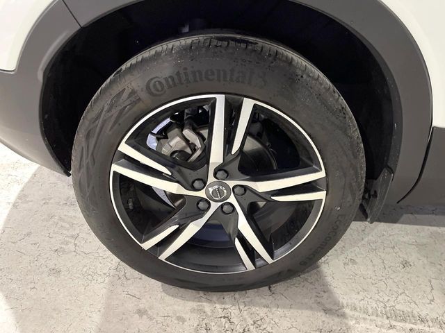 VOLVO VOLVO XC40 2022