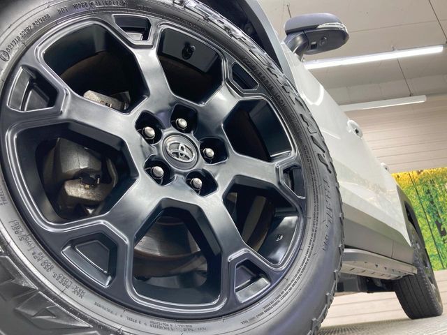 TOYOTA RAV4 4WD 2023