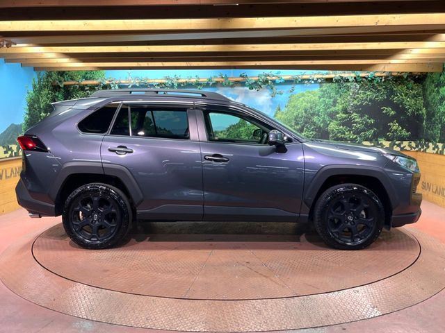 TOYOTA RAV4 4WD 2021