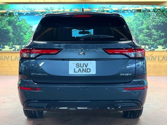 MITSUBISHI OUTLANDER PHEV 2024