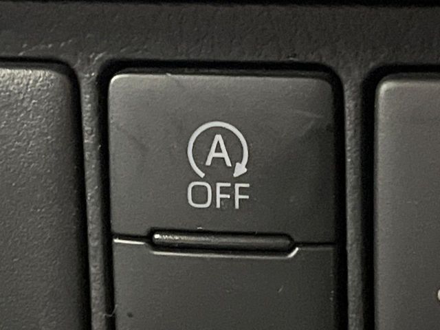 TOYOTA HILUX 4WD 2023