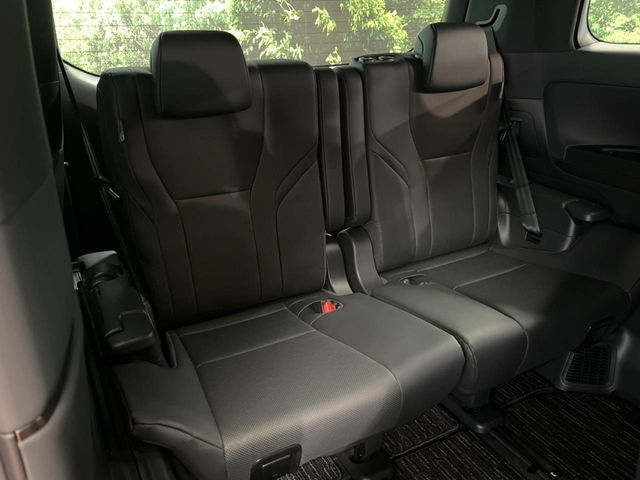 TOYOTA ALPHARD 2023