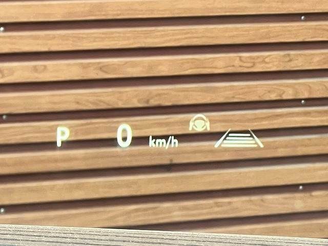 TOYOTA CROWN CROSSOVER 2023