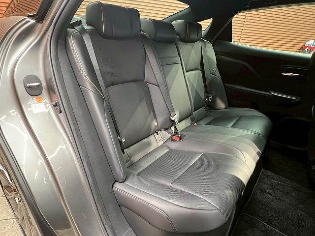 TOYOTA CROWN CROSSOVER 2023