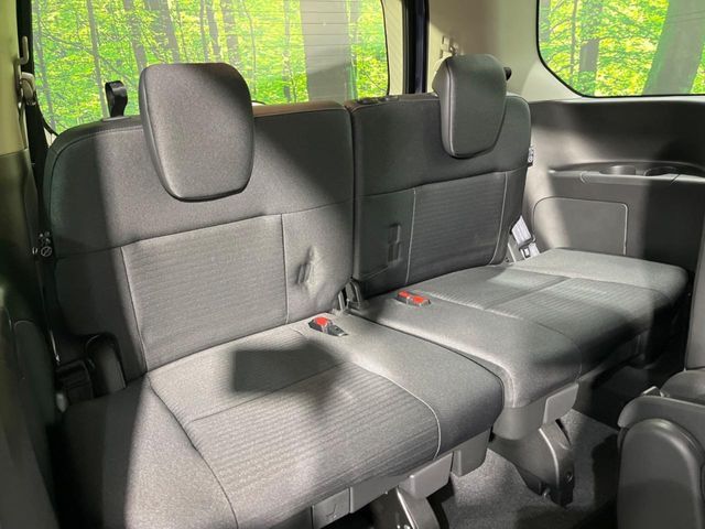 NISSAN SERENA  WG 2025