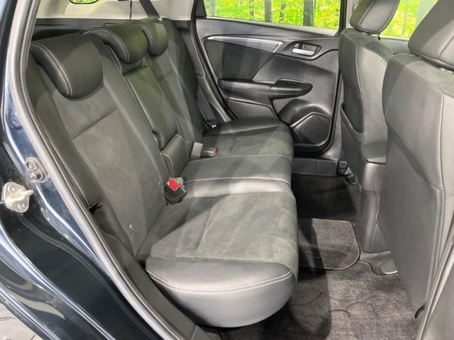 HONDA SHUTTLE HYBRID 4WD 2015