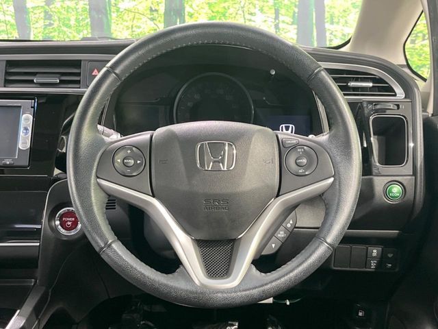 HONDA SHUTTLE HYBRID 4WD 2015