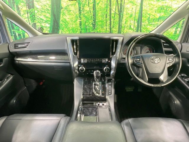 TOYOTA ALPHARD 2019