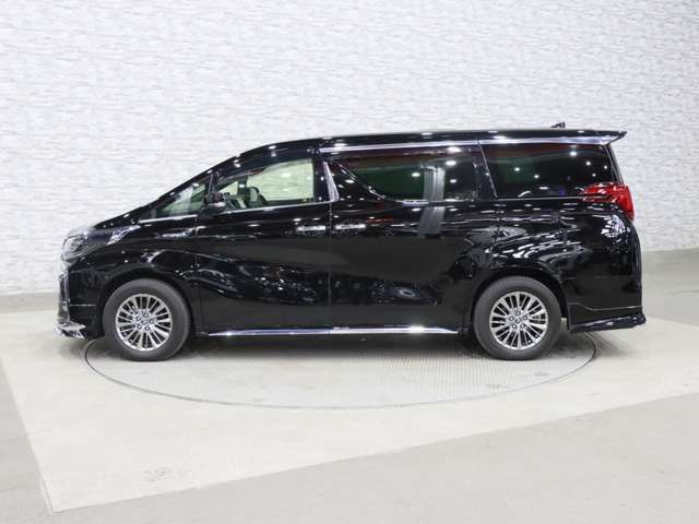 TOYOTA ALPHARD hybrid 4WD 2018