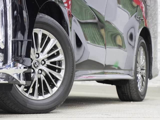 TOYOTA ALPHARD hybrid 4WD 2018