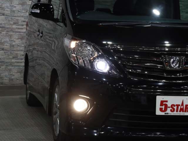 TOYOTA ALPHARD 4WD 2012